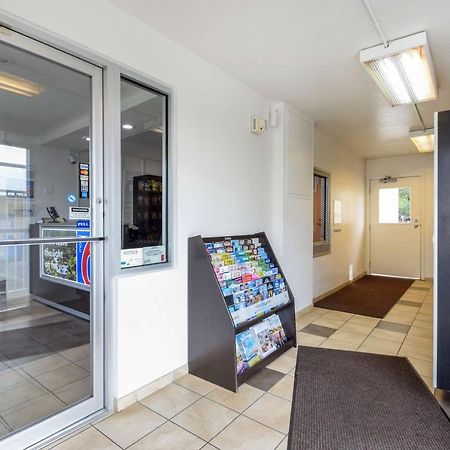 Motel 6-Kelso, Wa - Mt. St. Helens エクステリア 写真