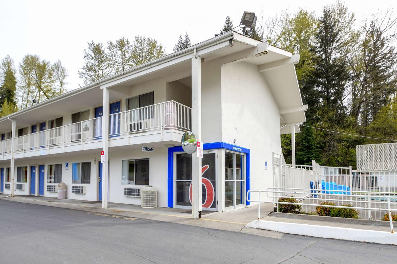 Motel 6-Kelso, Wa - Mt. St. Helens エクステリア 写真