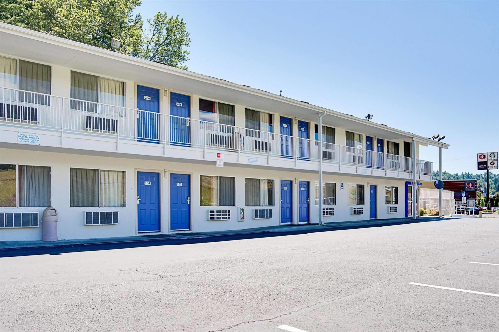 Motel 6-Kelso, Wa - Mt. St. Helens エクステリア 写真
